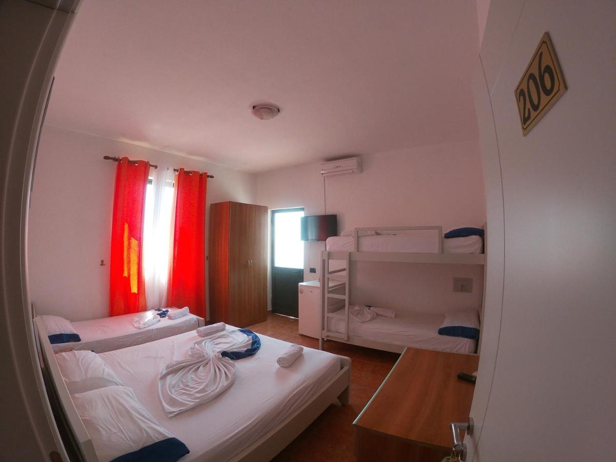 Hotel Bolonja Shengjin Luaran gambar