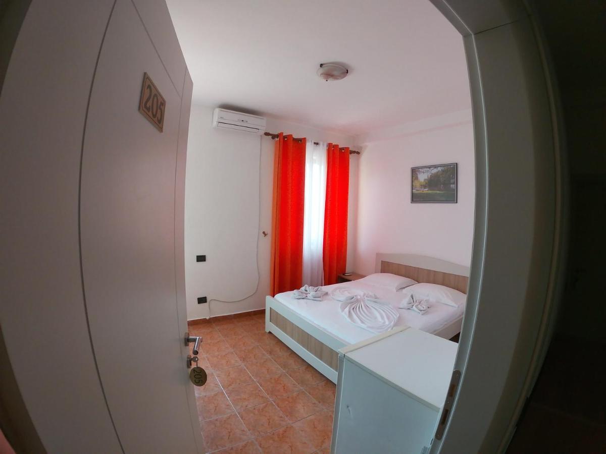 Hotel Bolonja Shengjin Luaran gambar