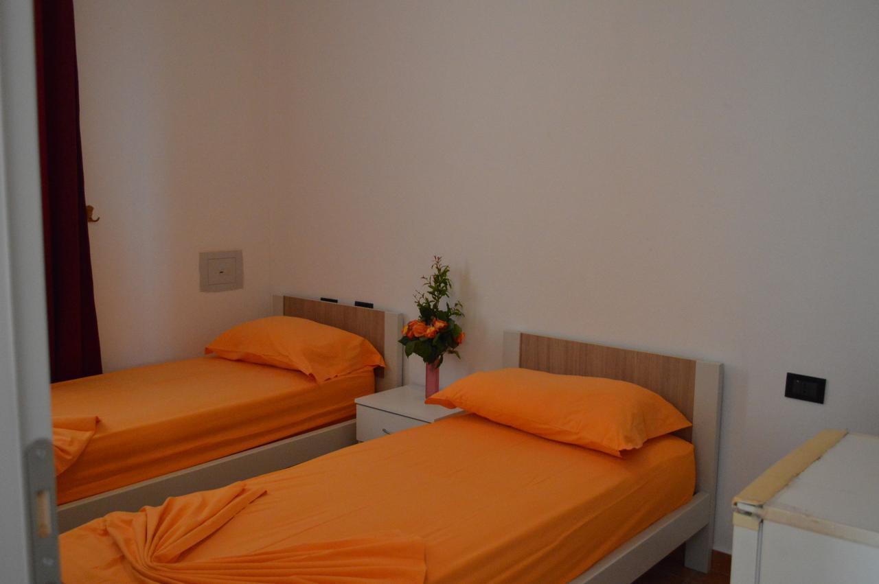 Hotel Bolonja Shengjin Luaran gambar